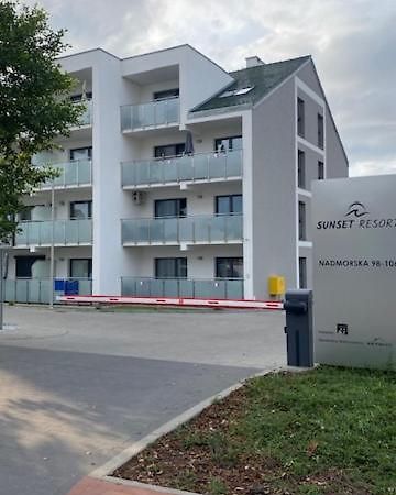 Sunset Resort Apartament Kapi Grzybowo  Buitenkant foto