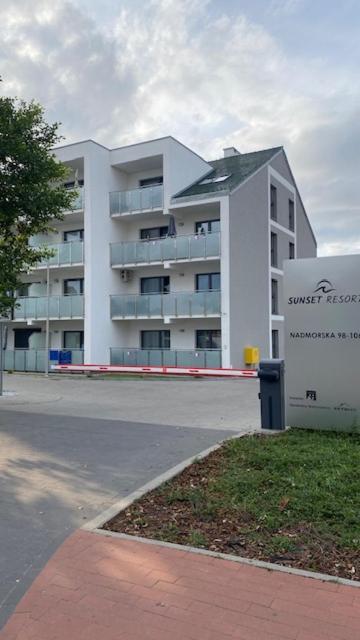 Sunset Resort Apartament Kapi Grzybowo  Buitenkant foto